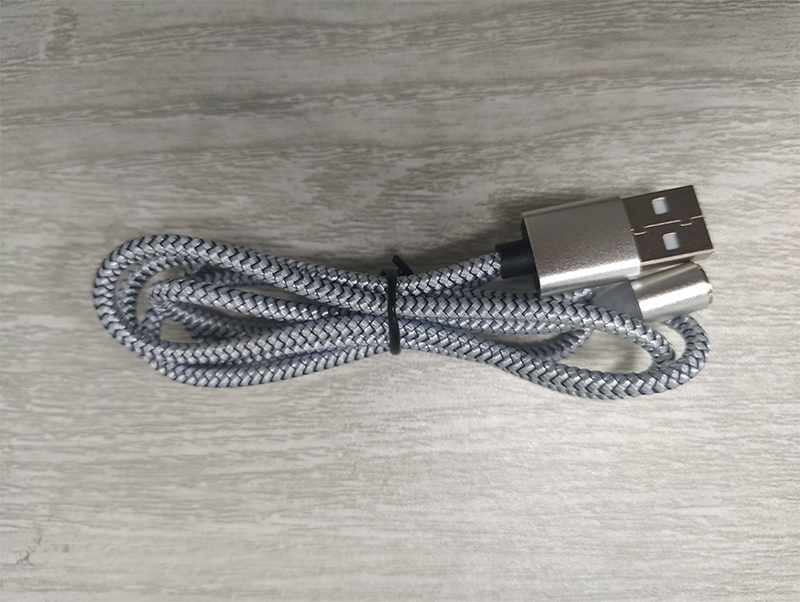 魚鱗編織限電流磁吸充電線，深圳磁吸充電線定制廠家